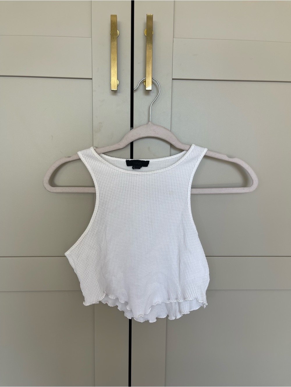 h:ours White Ribbed Cropped Tank - Picture 3 of 4